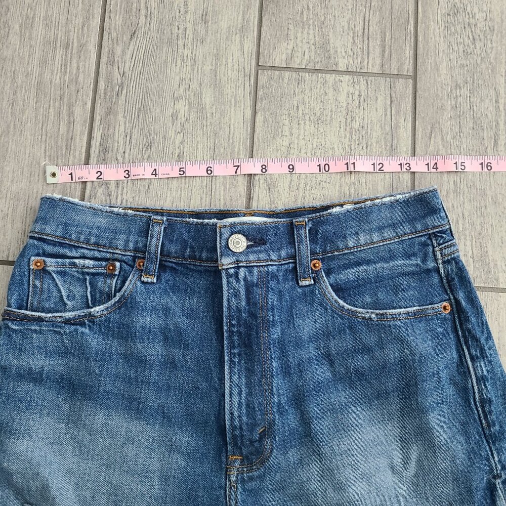Abercrombie & Fitch The Mom Short High Rise Denim Shorts Women’s Size 27/4 - Picture 4 of 9